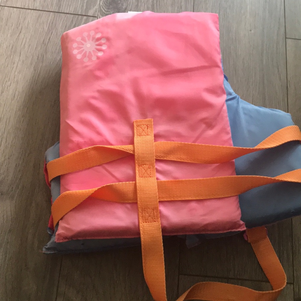 Life jacket - Picture 2 of 2